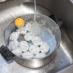 Brainstream BeepEgg Timer under cold running water